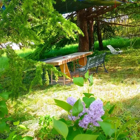 Hennessy Hunting Estate Aubigne (Deux-Sevres)