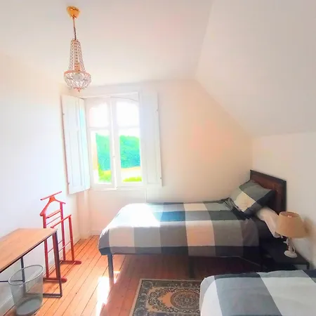 Hennessy Hunting Estate Aubigne (Deux-Sevres)