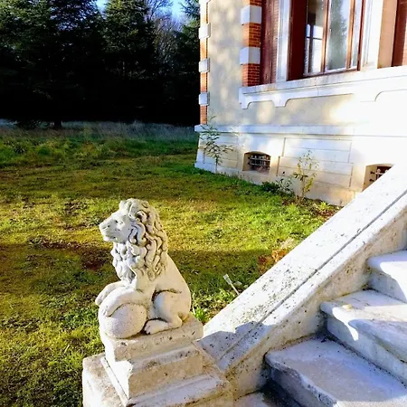 Hennessy Hunting Estate Vendégház *