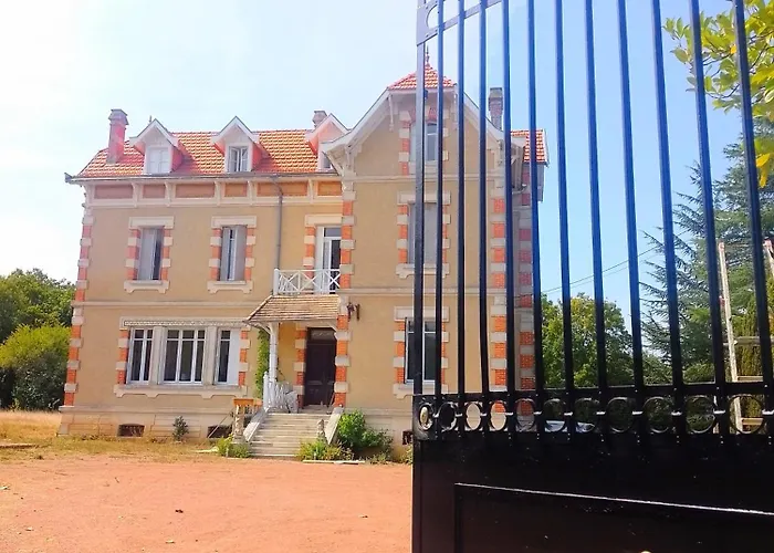 Hennessy Hunting Estate