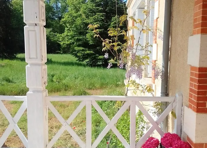 Hennessy Hunting Estate Гостевой дом Aubigne (Deux-Sevres)