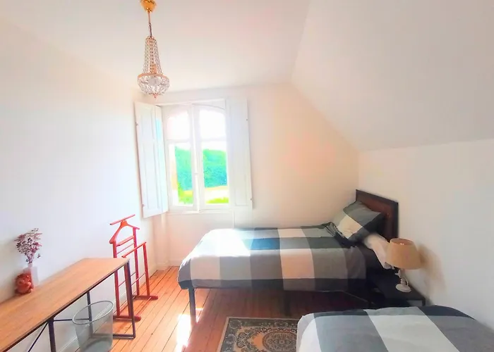 Hennessy Hunting Estate Aubigne (Deux-Sevres)